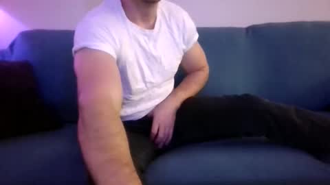 Snapshot of green821821 chatting on 11/26/25, 01:50 green821821 online show from 11/26/25, 01:50