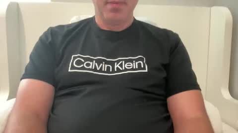 Snapshot of green_knight4169 chatting on 10/20/25, 09:59 GreenKnight online show from 10/20/25, 09:59