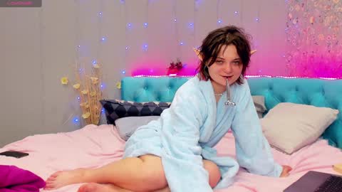 April online show from 01/01/25, 10:03