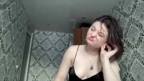 April online show from 02/11/25, 10:59