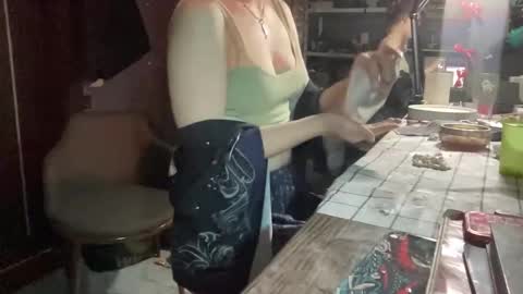 April online show from 11/12/25, 12:05