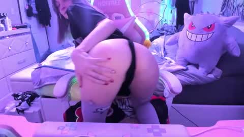 GreenEyedLovexo online show from 01/15/25, 09:41