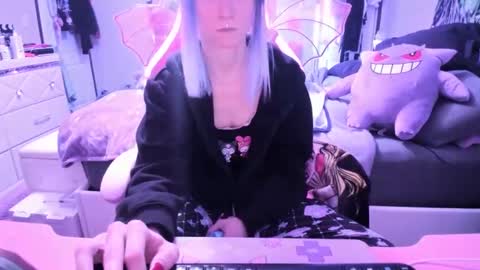 GreenEyedLovexo online show from 01/24/25, 07:49
