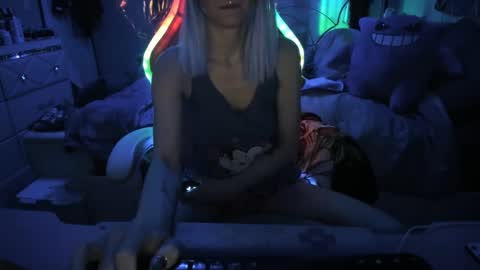 GreenEyedLovexo online show from 01/27/25, 05:47