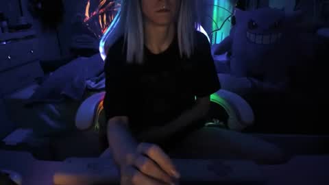 GreenEyedLovexo online show from 02/04/25, 05:53