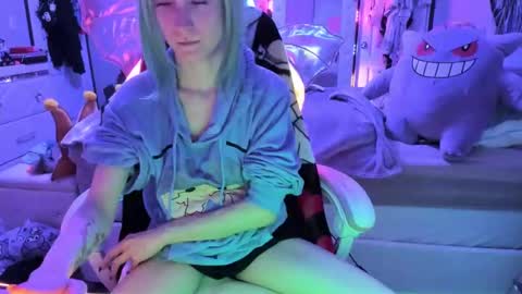 GreenEyedLovexo online show from 11/24/25, 04:01