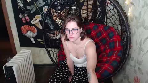 Lina online show from 01/17/26, 09:03
