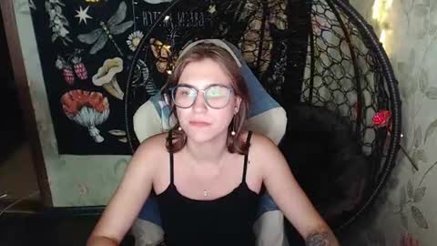 Lina online show from 07/27/26, 11:39