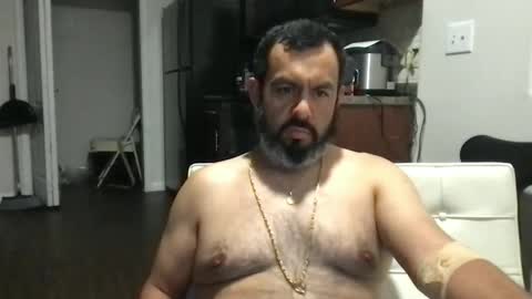 Snapshot of greg78652 chatting on 10/15/25, 02:33 greg78652 online show from 10/15/25, 02:33