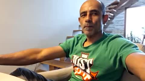 grego435380 online show from 09/28/25, 06:24