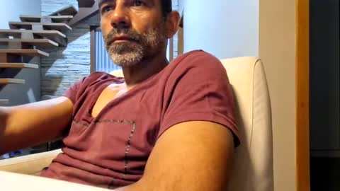 grego435380 online show from 10/11/25, 08:51