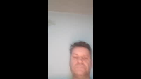 Snapshot of gregorek460 chatting on 02/05/26, 06:18 gregorek460 online show from 02/05/26, 06:18
