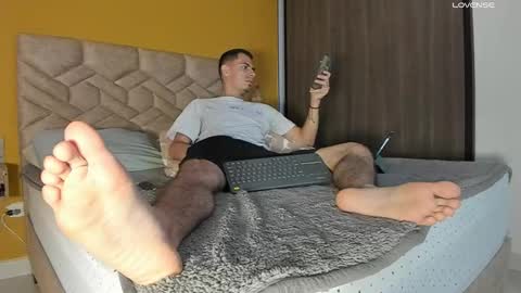 Snapshot of gregorymancini chatting on 11/15/25, 06:48 gregorymancini online show from 11/15/25, 06:48