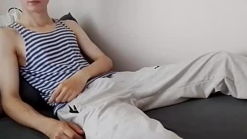 Felix online show from 10/07/25, 11:40