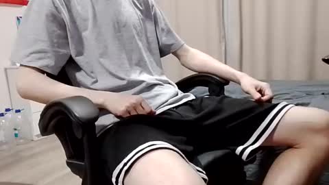 Snapshot of greonn chatting on 04/04/26, 01:26 Felix online show from 04/04/26, 01:26