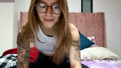 Snapshot of greta_miss chatting on 05/12/26, 02:19 Emmy online show from 05/12/26, 02:19