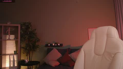 gretchen_mol online show from 09/13/25, 12:38