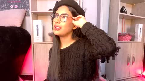 Snapshot of gretel_streit chatting on 04/30/26, 03:35 Gretel online show from 04/30/26, 03:35