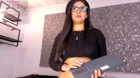 Snapshot of gretel_streit chatting on 05/16/26, 03:58 Gretel online show from 05/16/26, 03:58