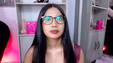 Snapshot of gretel_streit chatting on 05/21/26, 03:24 Gretel online show from 05/21/26, 03:24