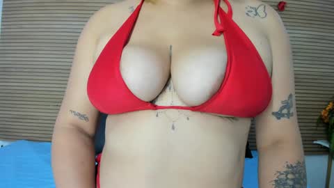 Snapshot of grettarouse chatting on 04/28/26, 05:51 GRETA online show from 04/28/26, 05:51