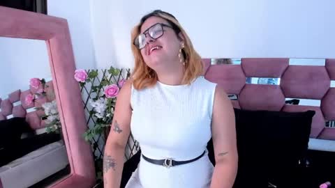 Snapshot of grettarouse chatting on 05/07/26, 07:52 GRETA online show from 05/07/26, 07:52