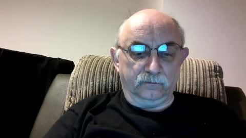 Snapshot of grey_dom chatting on 02/23/25, 01:42 Master Sir online show from 02/23/25, 01:42