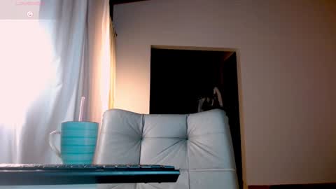 Snapshot of greyslopez chatting on 12/21/24, 11:34 Greyslopez online show from 12/21/24, 11:34