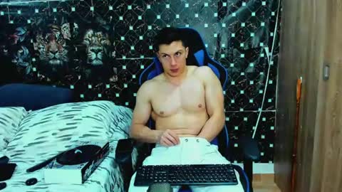 griego01 online show from 06/30/26, 05:19