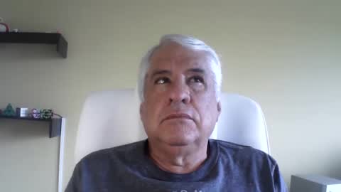 grisa01 online show from 11/17/25, 12:11