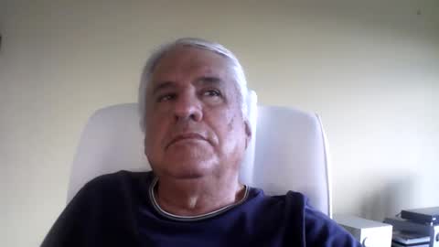 grisa01 online show from 11/22/25, 07:35