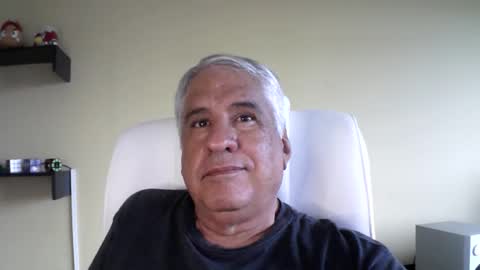 grisa01 online show from 12/14/25, 03:06