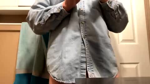 Snapshot of grn_stud chatting on 01/17/25, 02:28 Hard Cock. I cum fast wife might catch me online show from 01/17/25, 02:28