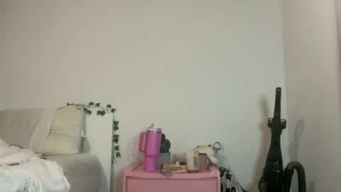 grrlgod online show from 01/19/25, 07:25