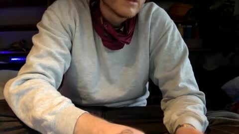 gruendamien online show from 01/09/25, 02:40