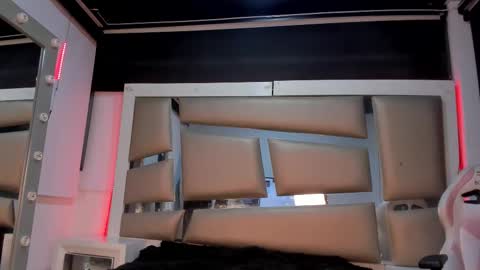 grupojade online show from 11/29/25, 07:11