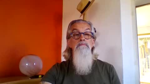 Snapshot of grybear60 chatting on 10/13/25, 09:20 Grybear online show from 10/13/25, 09:20