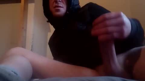 Snapshot of gsxrsrad84 chatting on 12/14/25, 09:14 gsxrsrad84 online show from 12/14/25, 09:14