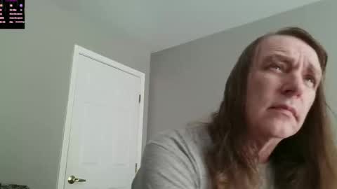 Snapshot of gt401969 chatting on 06/03/26, 02:33 Ken online show from 06/03/26, 02:33