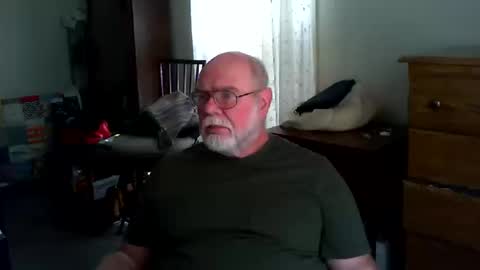 Gary online show from 10/16/25, 04:19