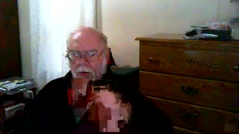 Snapshot of gtnolder60 chatting on 12/21/25, 12:56 Gary online show from 12/21/25, 12:56