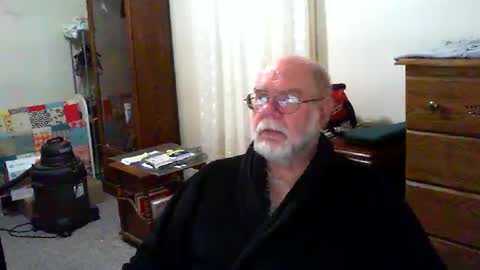 Snapshot of gtnolder60 chatting on 01/10/26, 12:51 Gary online show from 01/10/26, 12:51
