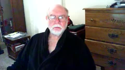 Snapshot of gtnolder60 chatting on 02/15/26, 01:09 Gary online show from 02/15/26, 01:09