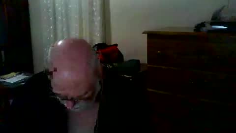 Snapshot of gtnolder60 chatting on 02/22/26, 01:40 Gary online show from 02/22/26, 01:40
