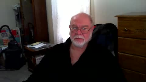 Snapshot of gtnolder60 chatting on 02/24/26, 01:09 Gary online show from 02/24/26, 01:09