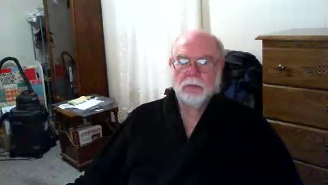 Snapshot of gtnolder60 chatting on 02/25/26, 12:26 Gary online show from 02/25/26, 12:26