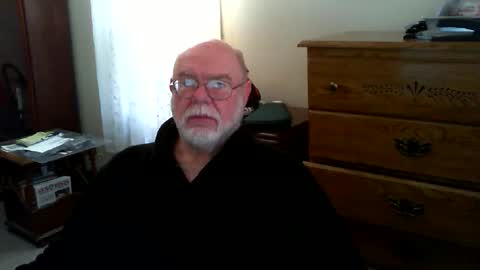 Snapshot of gtnolder60 chatting on 03/01/26, 01:13 Gary online show from 03/01/26, 01:13