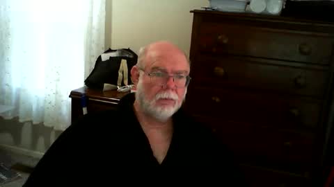 Snapshot of gtnolder60 chatting on 04/23/26, 11:31 Gary online show from 04/23/26, 11:31