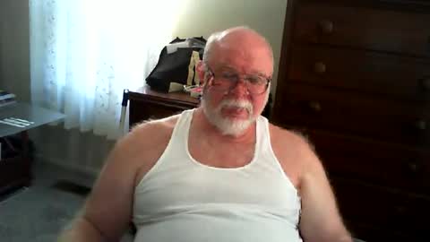 Gary online show from 06/17/26, 01:56