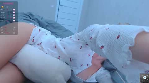 Snapshot of guantanamera_ chatting on 10/12/25, 06:23 Eva online show from 10/12/25, 06:23